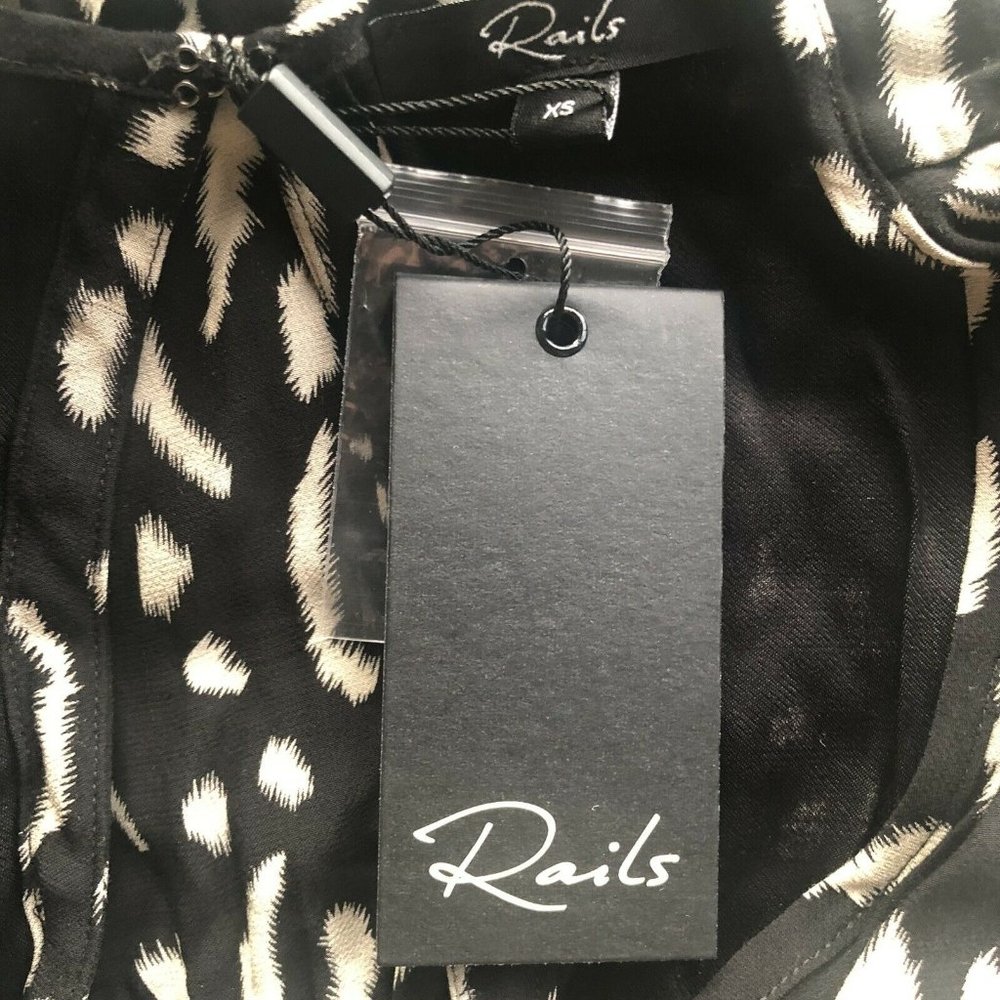 Rails Sophia Romper Shorts Black Abstract Cheetah - Picture 6 of 9